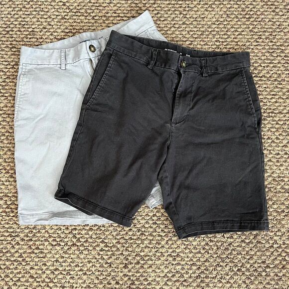 Men’s Shorts Lot of 2 Size 29 Old Navy Gray Black Slim Flex Cotton Stretch - Picture 1 of 10